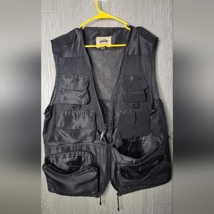 Black Outdoor Utility Vest